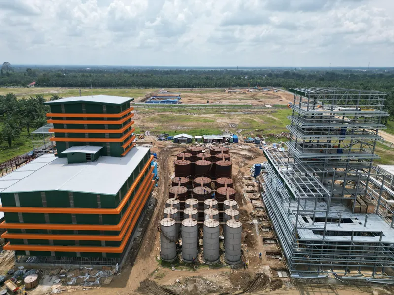 Storage tanks at PT Tanimas Resources International